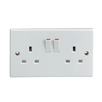 13 Amp Two Gang Twin Switched Socket